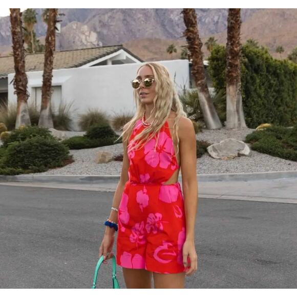 Staud Georgia Floral‎ Romper Red Pink Halter Cutout Open Back Sleeveless Sz 10 - Picture 5 of 14